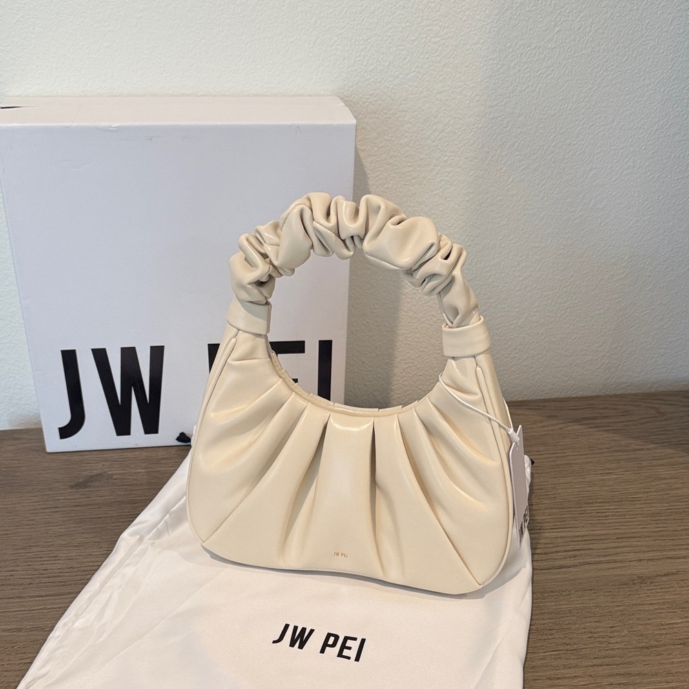 JW PEI Elegant Gabbi Shoulder Bag